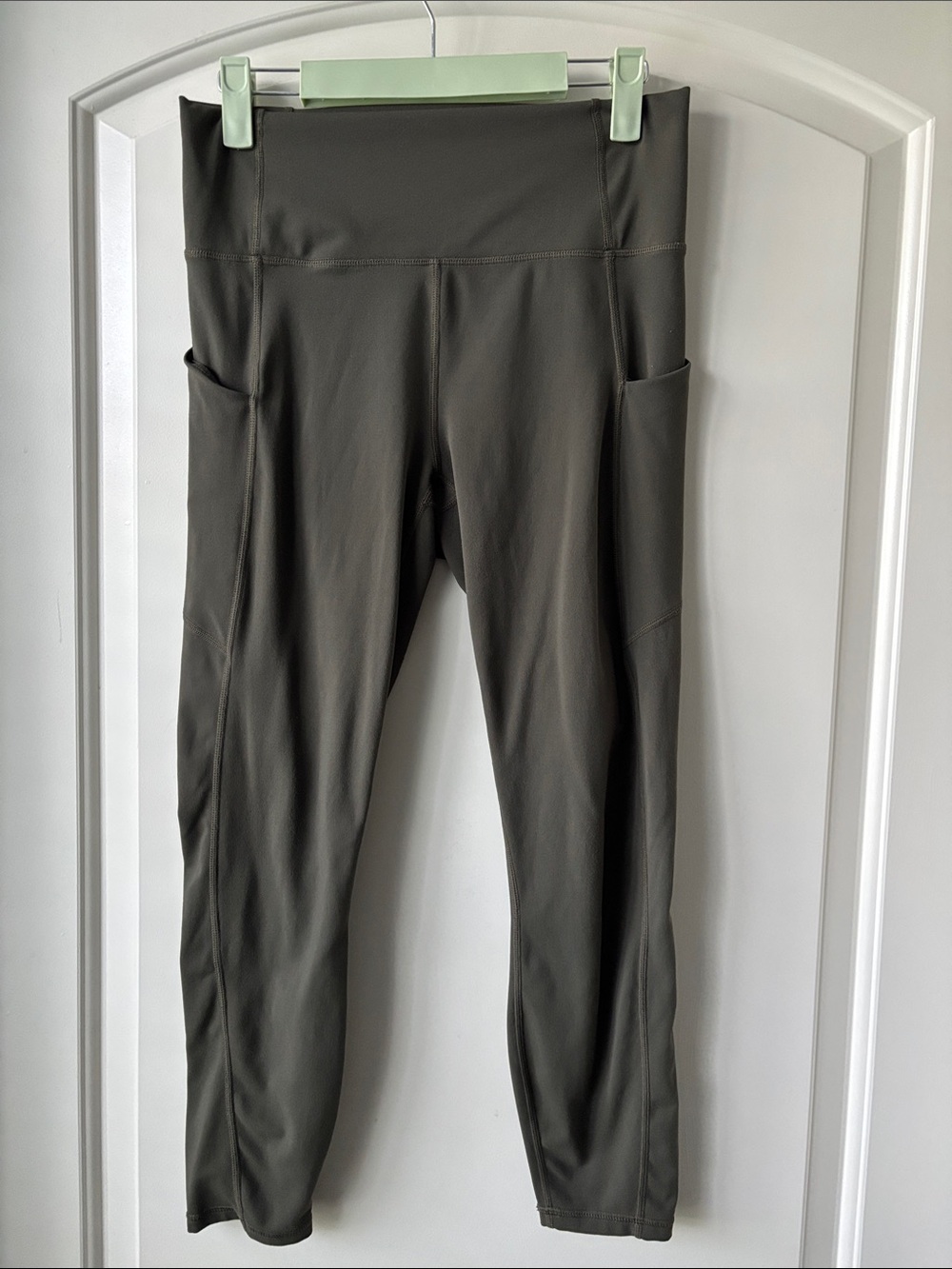 Fabletics Oasis PureLuxe High Waisted 7/8 Legging- M- Army Green